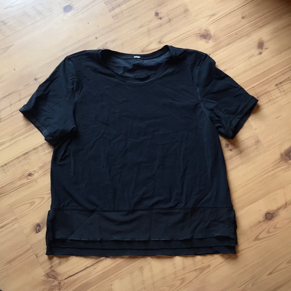 Lululemon Athletica Crop Shirt | Black